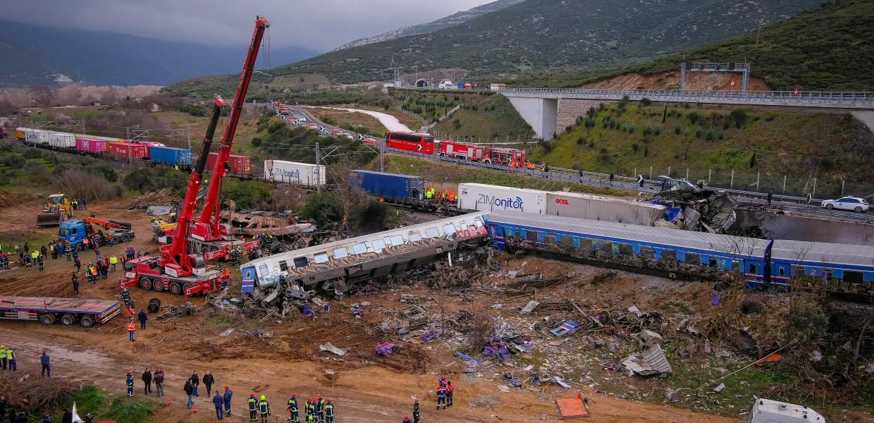 Αεροφωτογραφία από την σύγκρουση τρένων στα Τέμπη