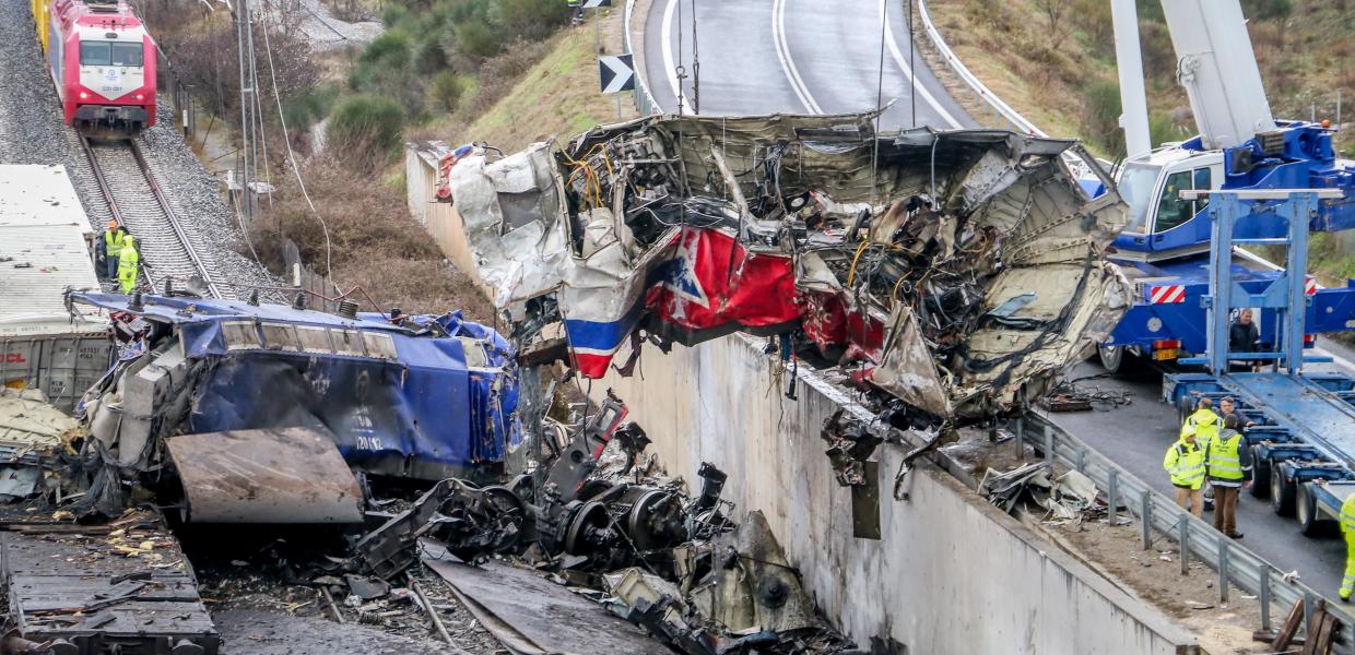 Τρένα μετά από σύγκρουση