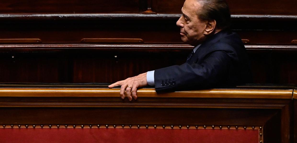 ΜΠΕΡΛΟΥΣΚΟΝΙ