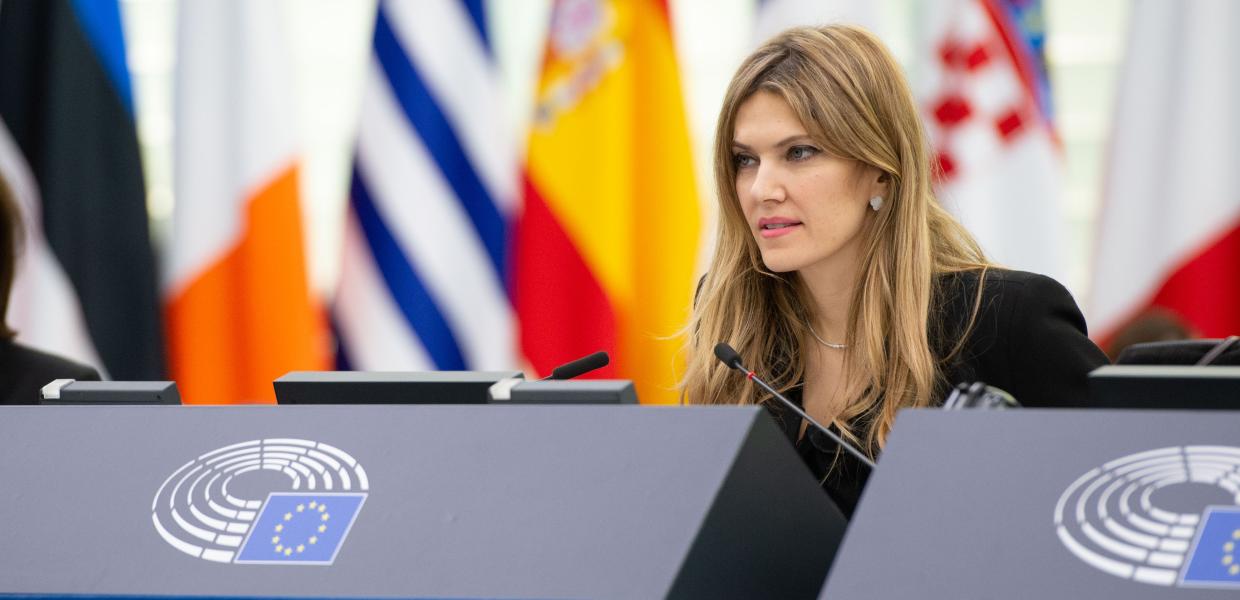 Η Εύα Καϊλή στα έδρανα του ευρωπαϊκού Κοινοβουλίου
