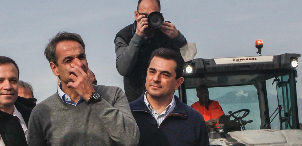 Ο Κυριάκος Μητσοτάκης και ο Κώστας Σκρέκας