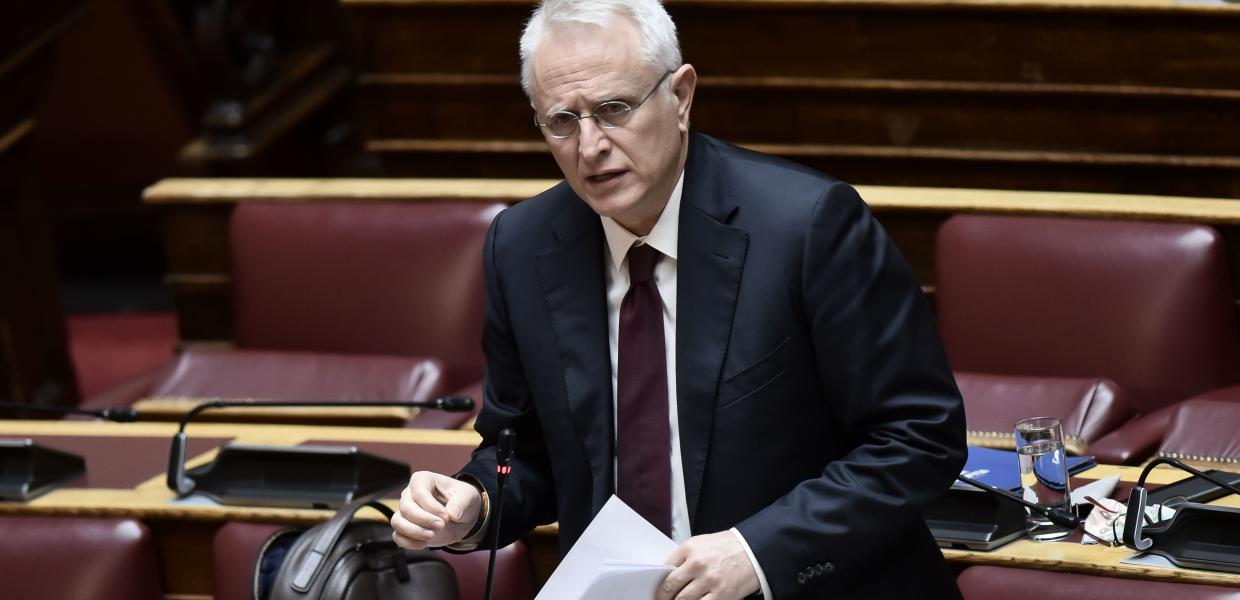 Ο Γιάννης Ραγκούσης