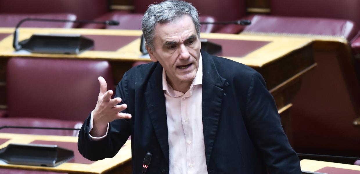 Ο Ευκλείδης Τσακαλώτος στη Βουλή