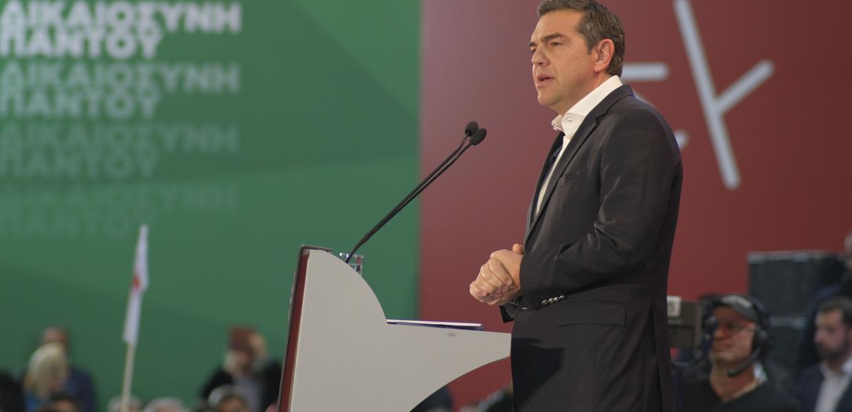 Ο Αλέξης Τσίπρας σε ομιλία