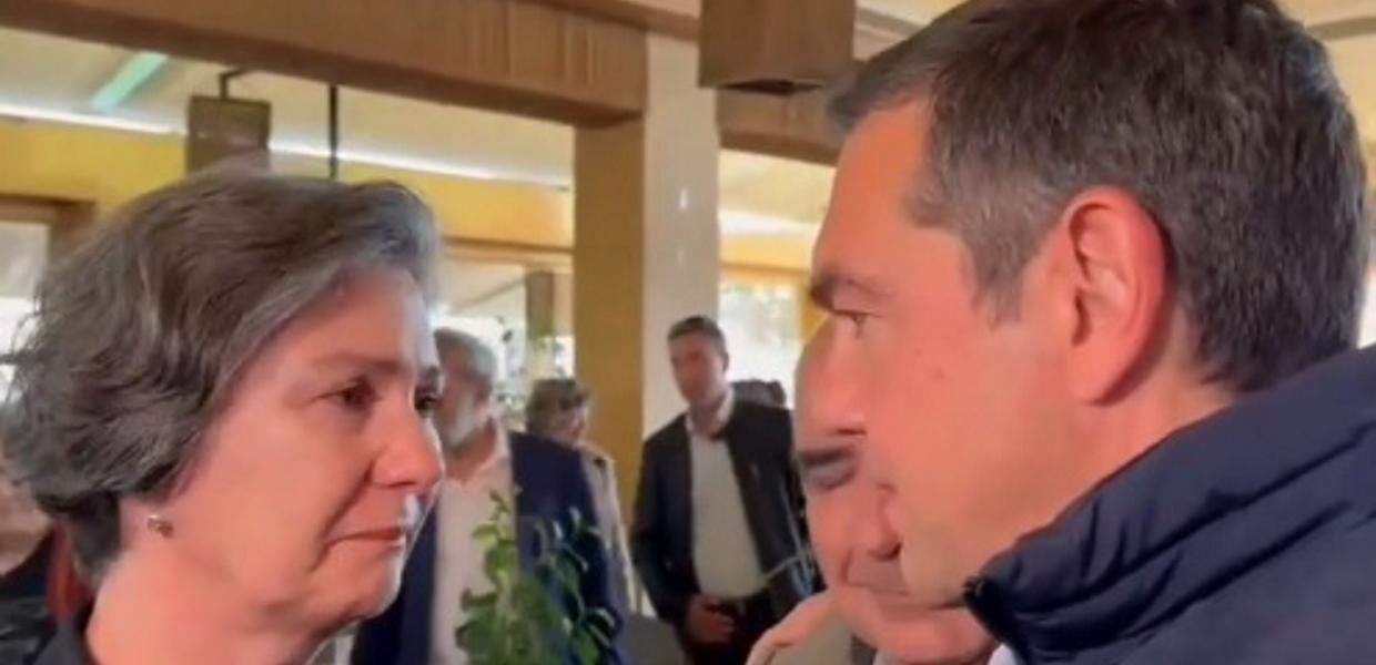 Ο Αλέξης Τσίπρας με τους γονείς του Ζακ Κωστόπουλου