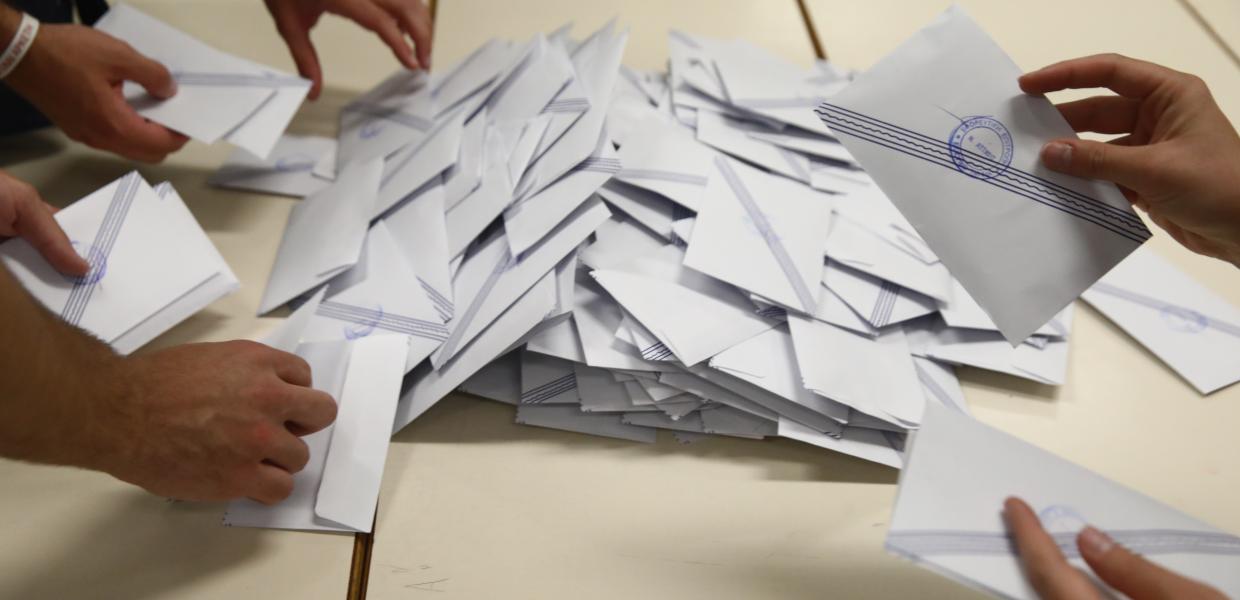 Φάκελοι από κάλπη εκλογών