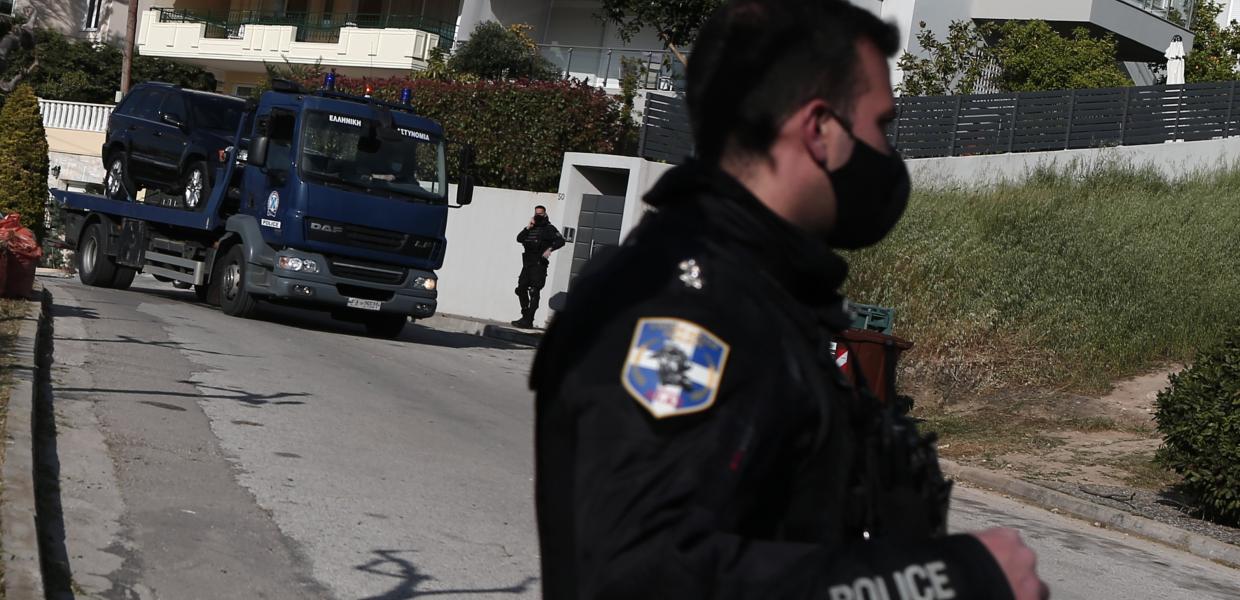 ΔΟΛΟΦΟΝΙΑ ΚΑΡΑΪΒΑΖ