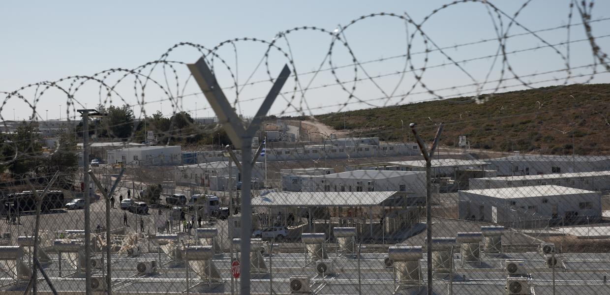 Προσφυγική δομή στη Σάμο