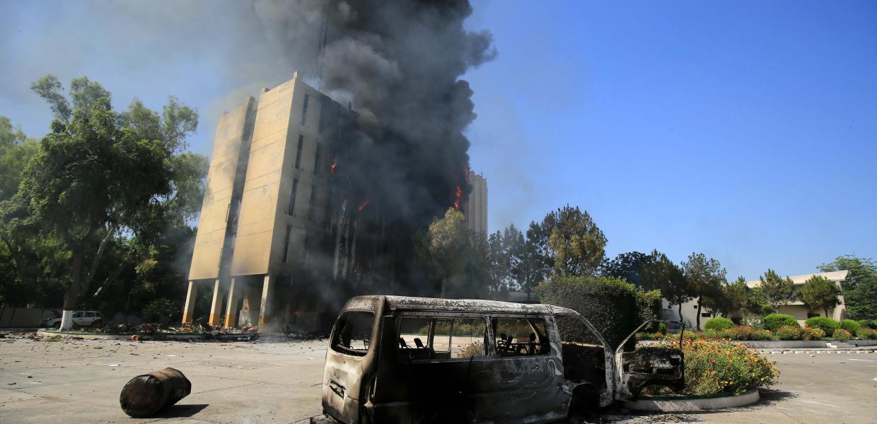 ΠΑΚΙΣΤΑΝ ΠΕΣΑΒΑΡ ΚΤΙΡΙΟ ΡΑΔΙΟΦΩΝΙΑΣ ΦΩΤΙΑ ΕΠΕΙΣΟΔΙΑ