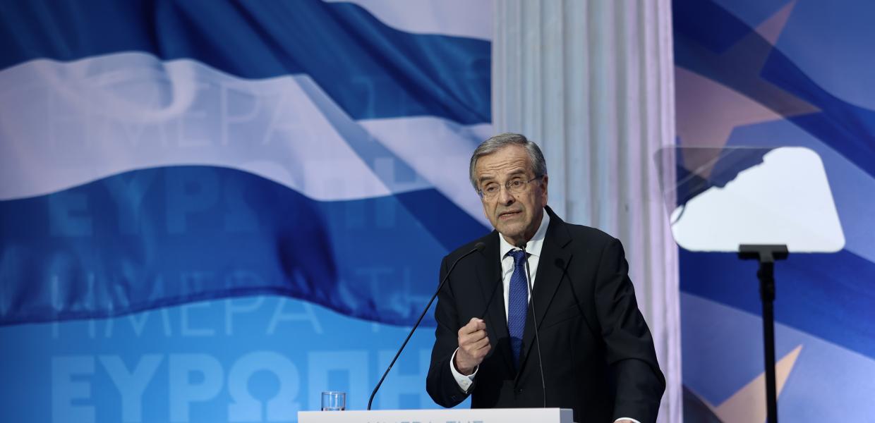 Ο Αντώνης Σαμαράς σε ομιλία της ΝΔ