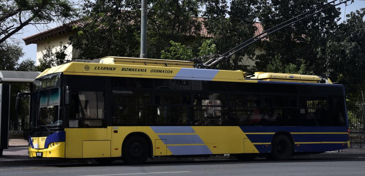 Τρόλεϊ σε δρόμο της Αθήνας