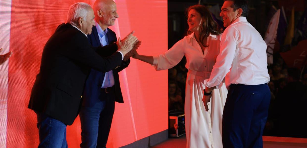 Ο Αλέξης Τσίπρας και η Μπέττυ Μπαζιάνα