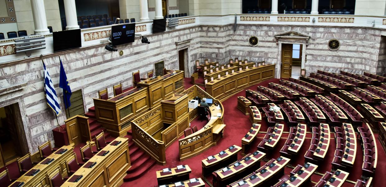 Η άδεια αίθουσα της Βουλής