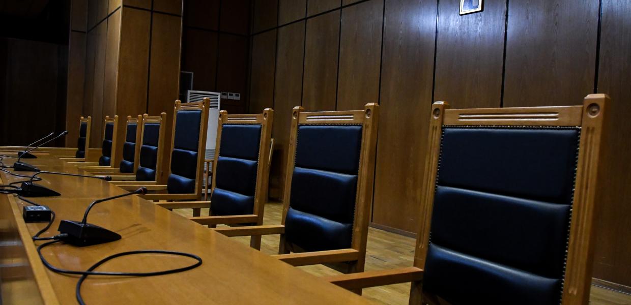 αίθουσα δικαστηρίου