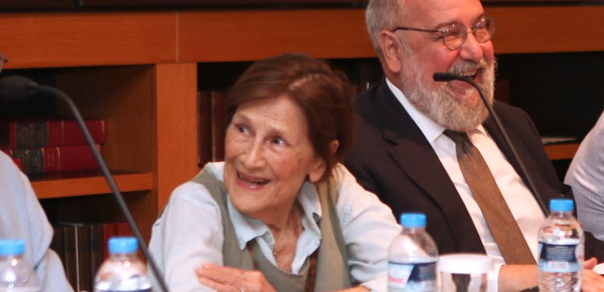 H Τζίνα Πολίτη