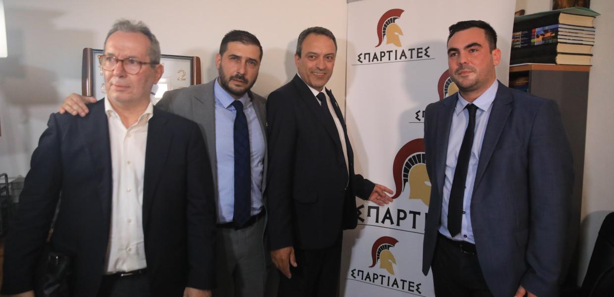 Ο επικεφαλής και τρια ακόμα στελέχη του μορφώματος Σπαρτιάτες