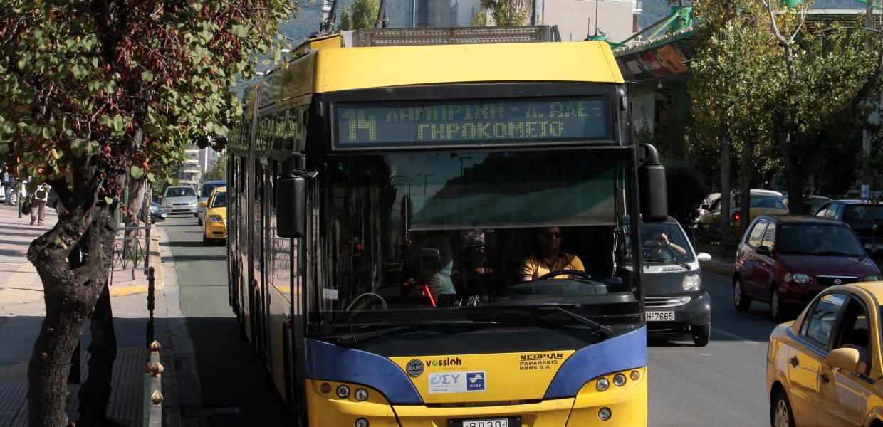 Τρόλει σε δρόμο της Αθήνας