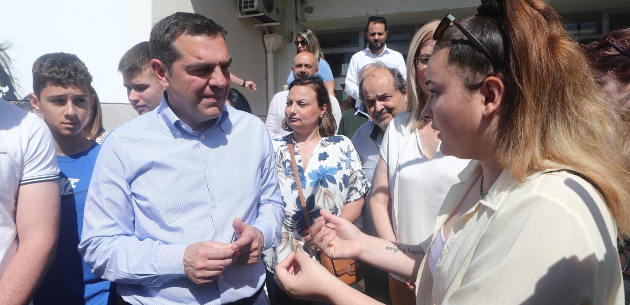 Αλέξης Τσίπρας Λαγκαδάς μαθήτρια
