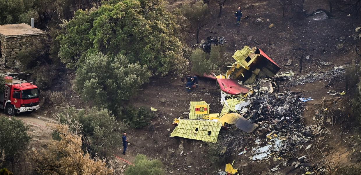 ΕΥΒΟΙΑ CANADAIR ΣΥΝΤΡΙΒΗ