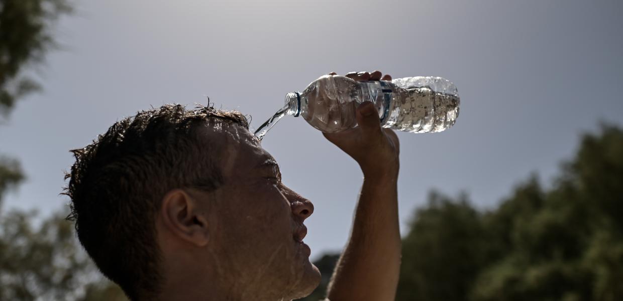 καύσωνας ζέστη καιρός καλοκαίρι