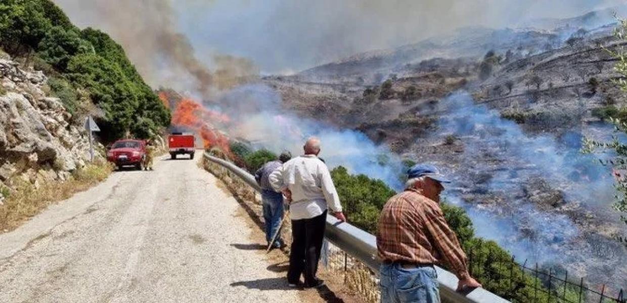Φωτιά στη Νάξο