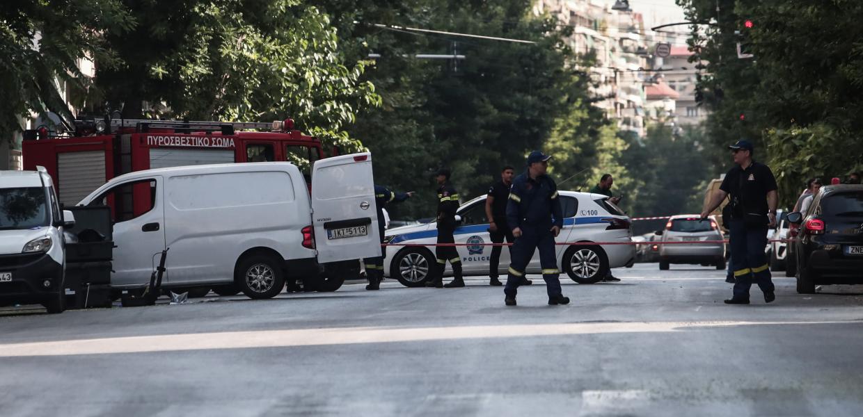 Τεκτονικη στοα 2