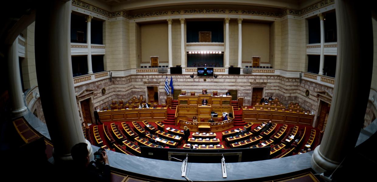 Η ολομέλεια στη Βουλή