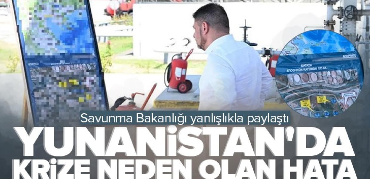 Το εξώφυλλο της Haber με τον Νίκο Χαρδαλιά μπροστά στον χάρτη