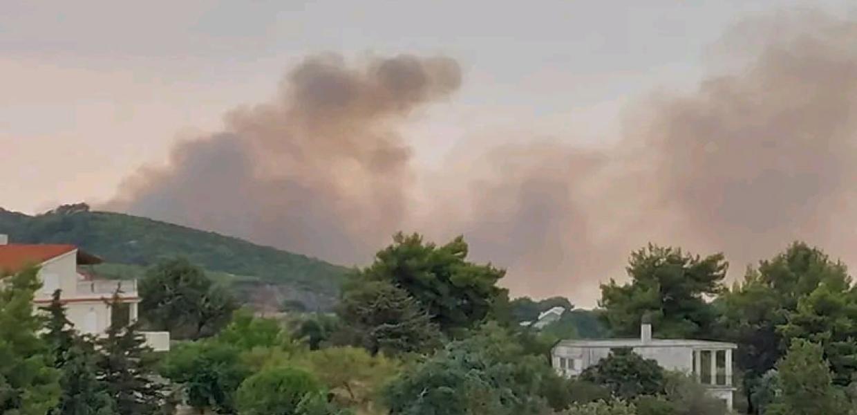 Φωτιά στον Γραμματικό