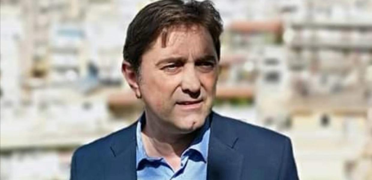 Ο Κώστας Καρπέτας
