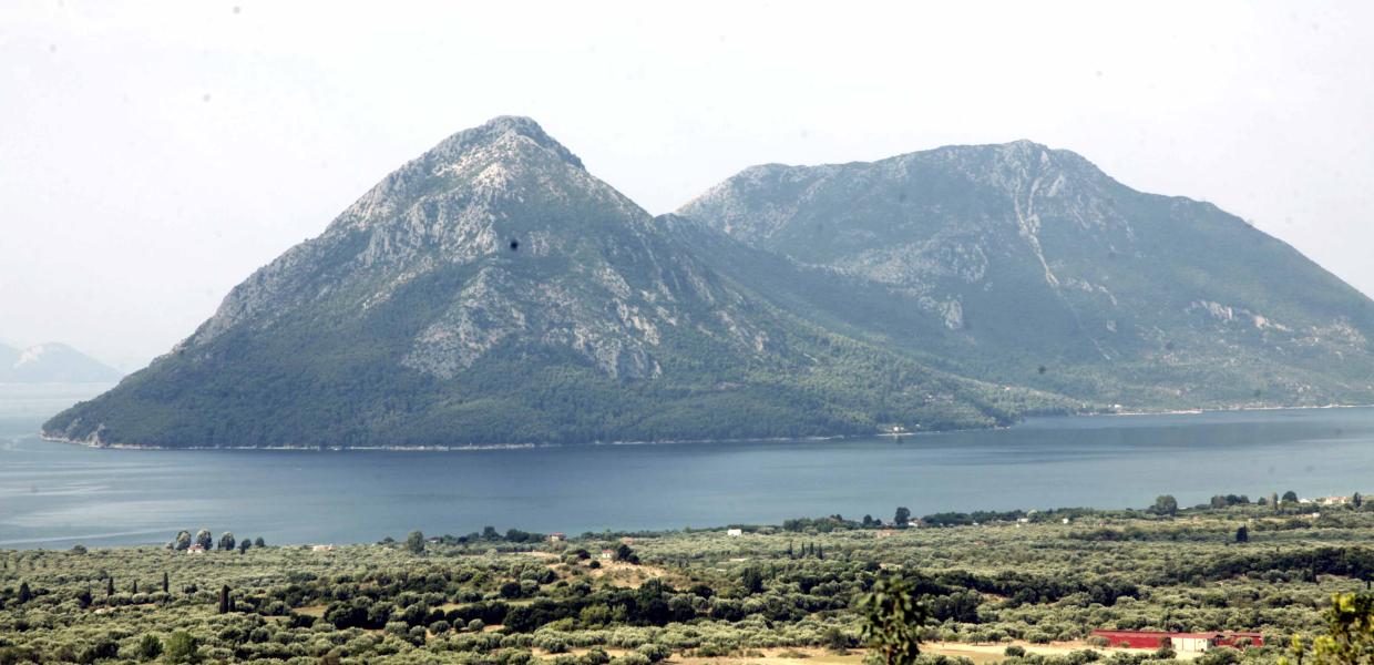 Το νησί Καστός