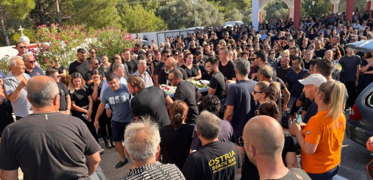 κηδεία εθελοντή πυροσβέστη στη Ρόδο