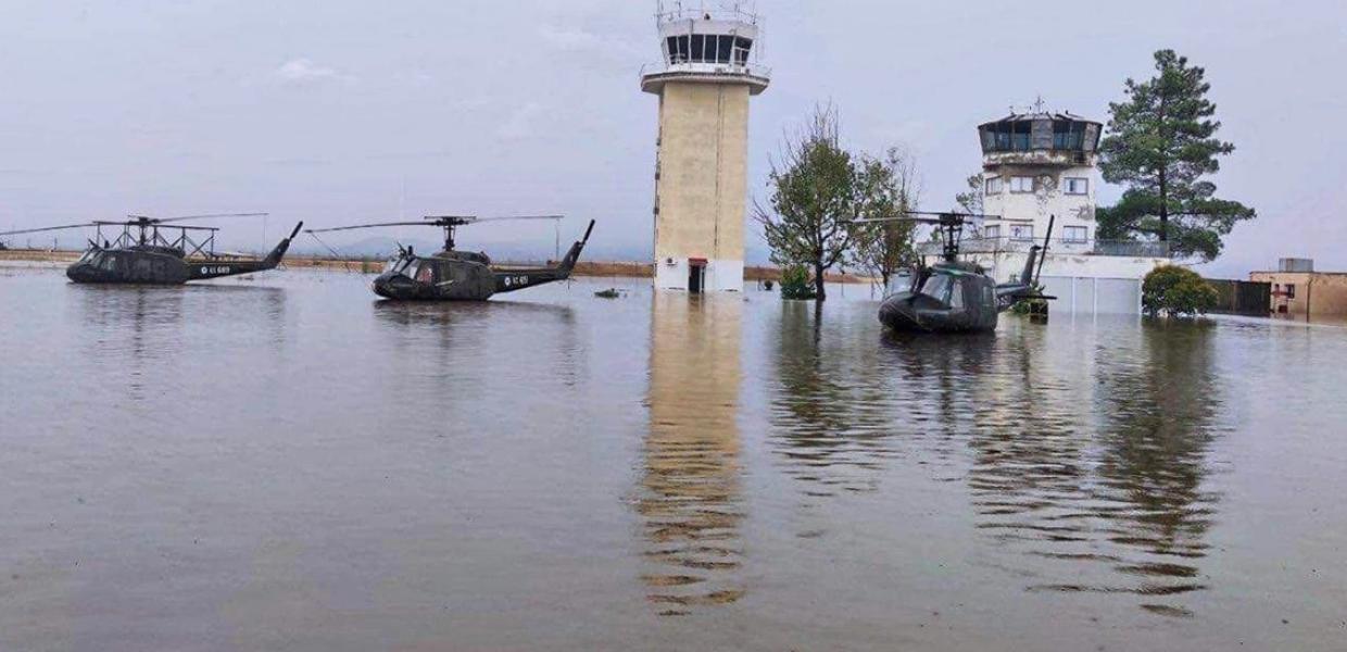 Ελικόπτερα σε πλημμύρα