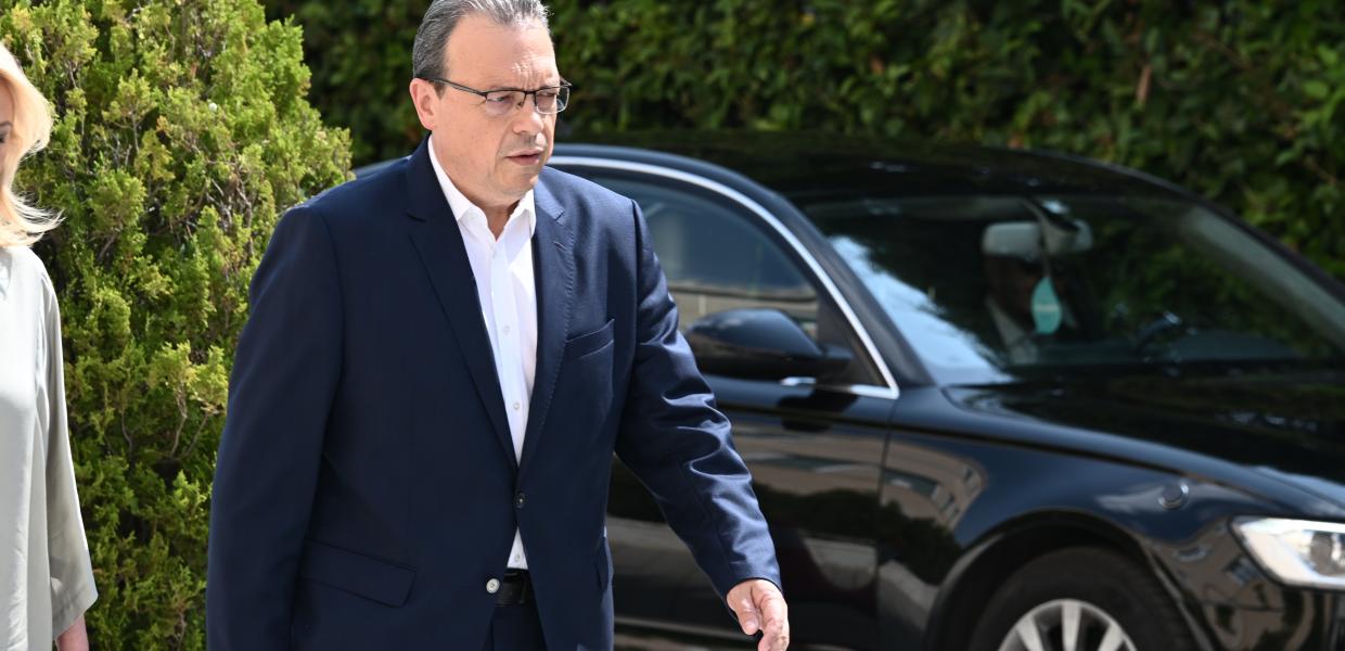 ΦΑΜΕΛΛΟΣ