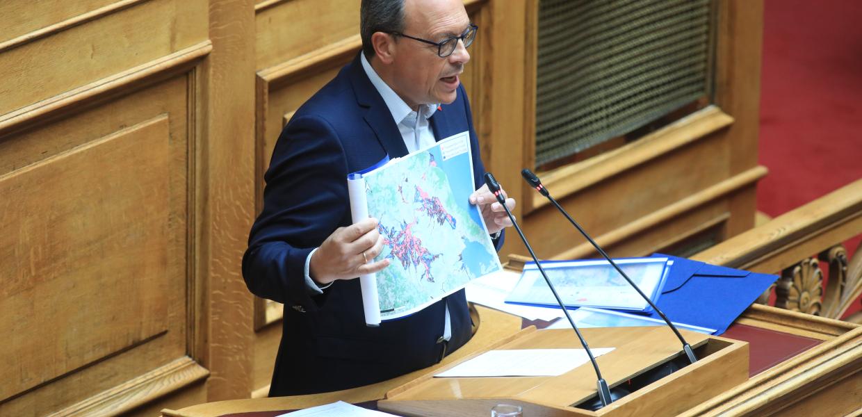 Ο Σωκράτης Φάμελλος στη Βουλή