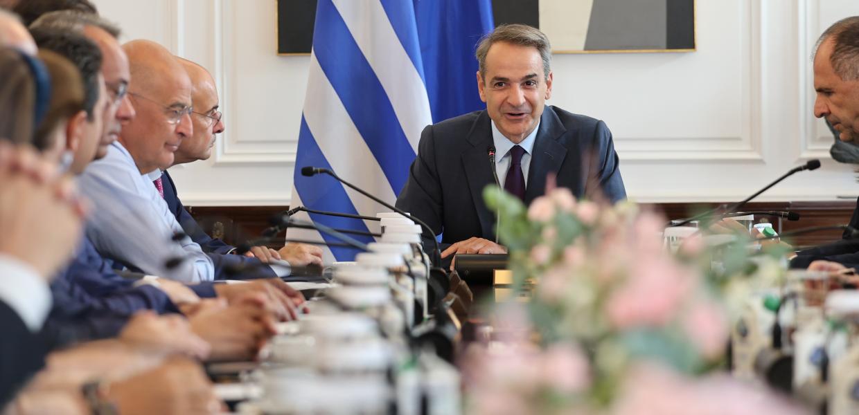 ΚΥΡΙΑΚΟΣ ΜΗΤΣΟΤΑΚΗΣ ΥΠΟΥΡΓΙΚΟ
