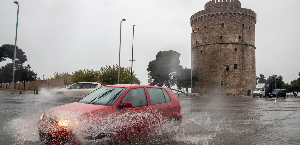 Θεσσαλονίκη βροχή