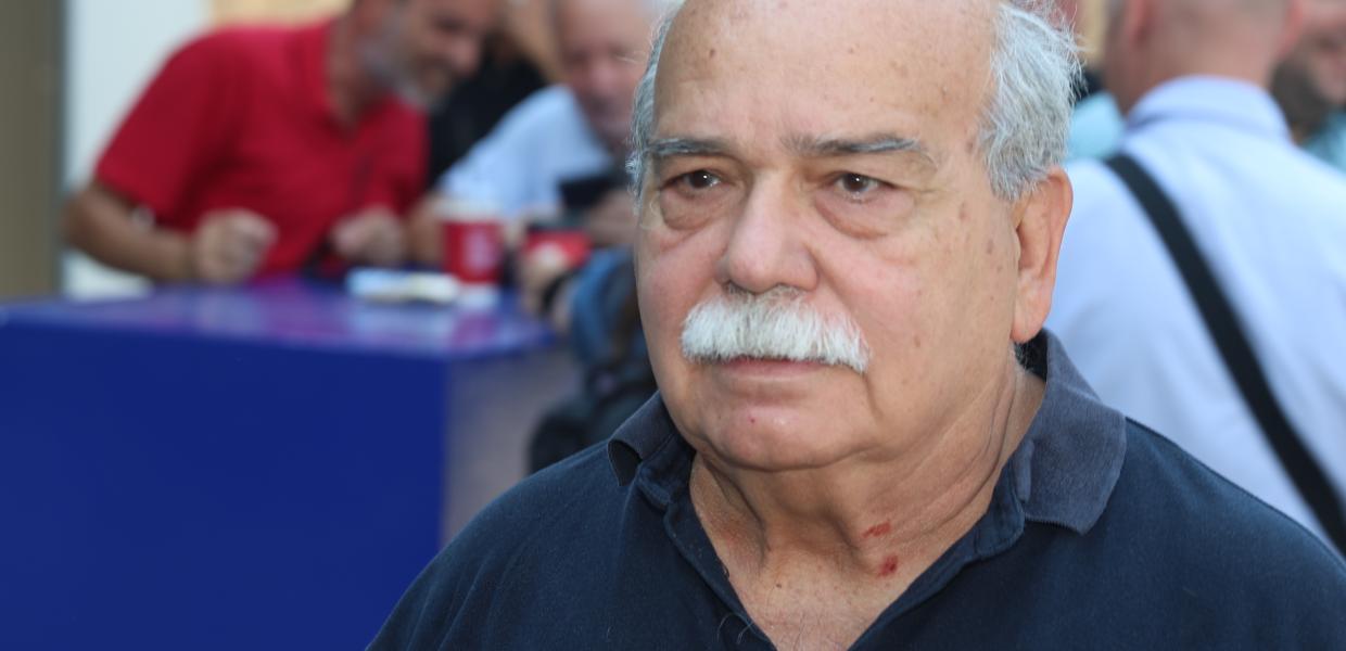 Νίκος Βούτσης