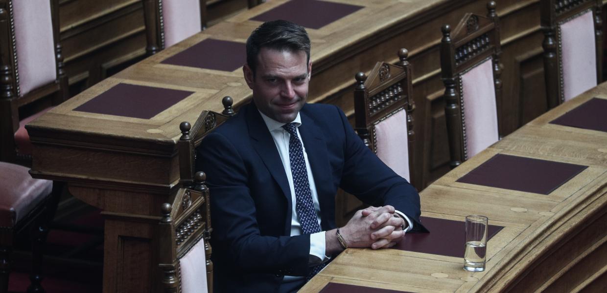 Ο Στέφανος Κασσελάκης στη Βουλή