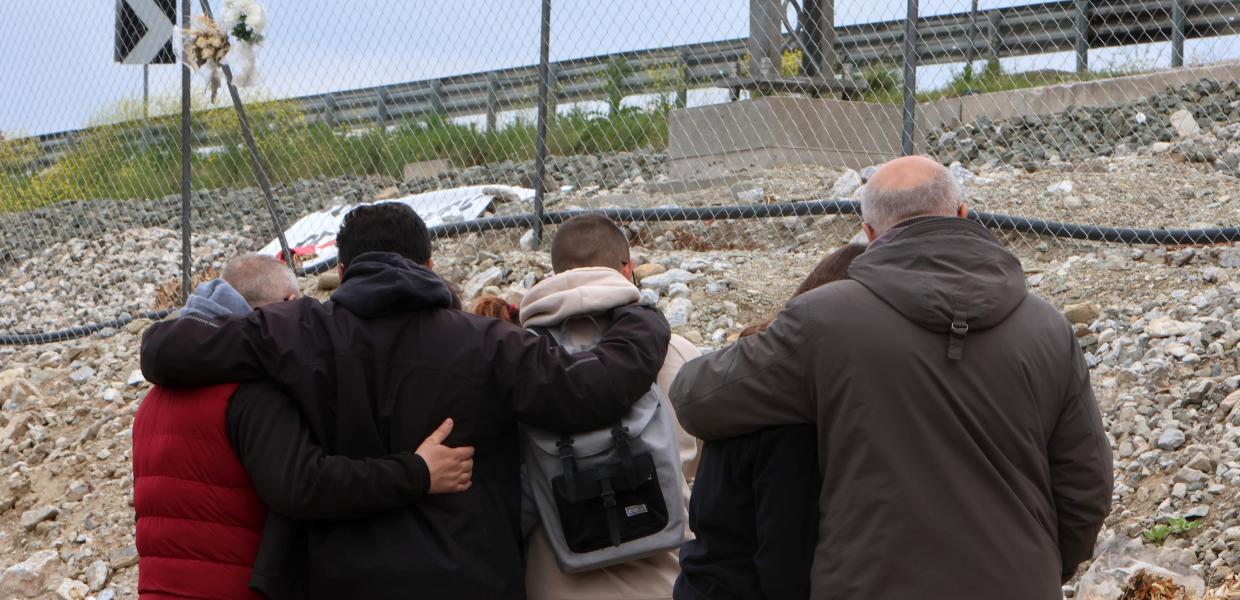 Συγγενείς των θυμάτων στα Τέμπη