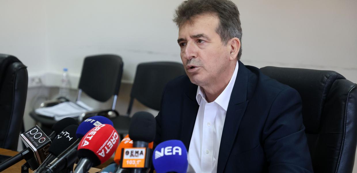 O Μιχάλης Χρυσοχοΐδης
