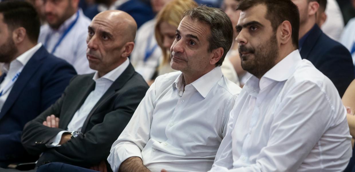 Γιάννης Μπρατάκος, Κυριάκος Μητσοτάκης και Παύλος Μαρινάκης