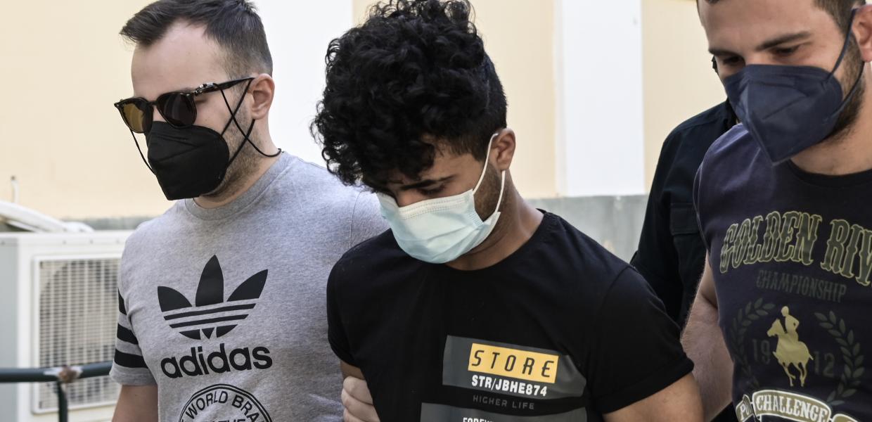 ΔΟΛΟΦΟΝΙΑ 17ΧΡΟΝΗΣ ΠΕΡΙΣΤΕΡΙ 
