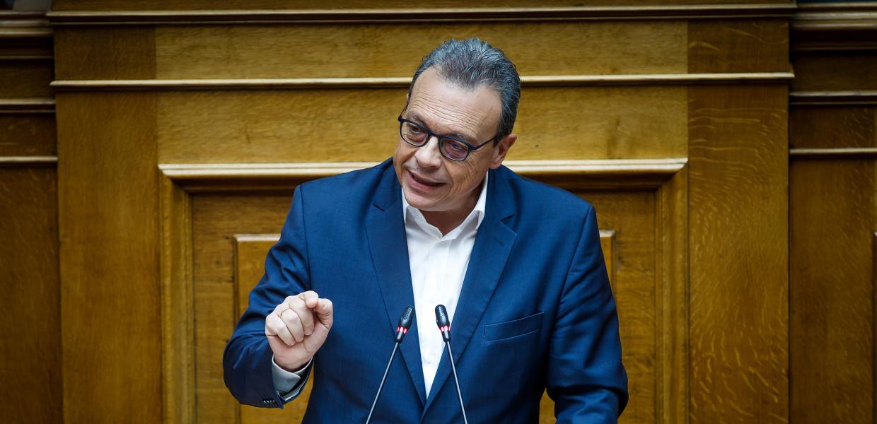 Ο Σωκράτης Φάμελλος στη Βουλή