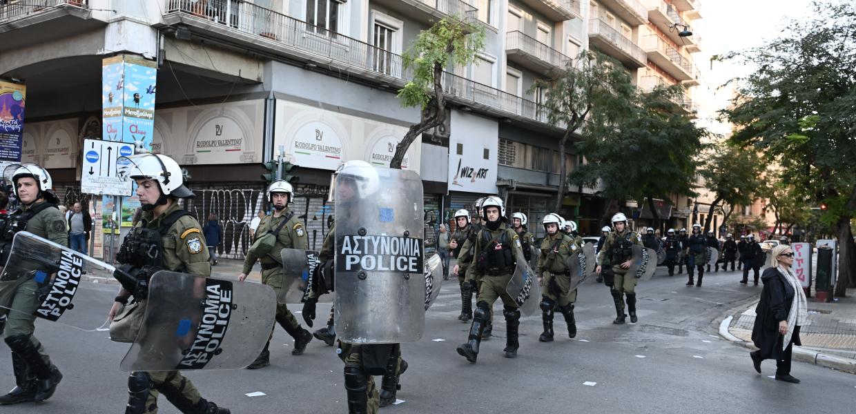 ΜΑΤ στο κέντρο της Αθήνας