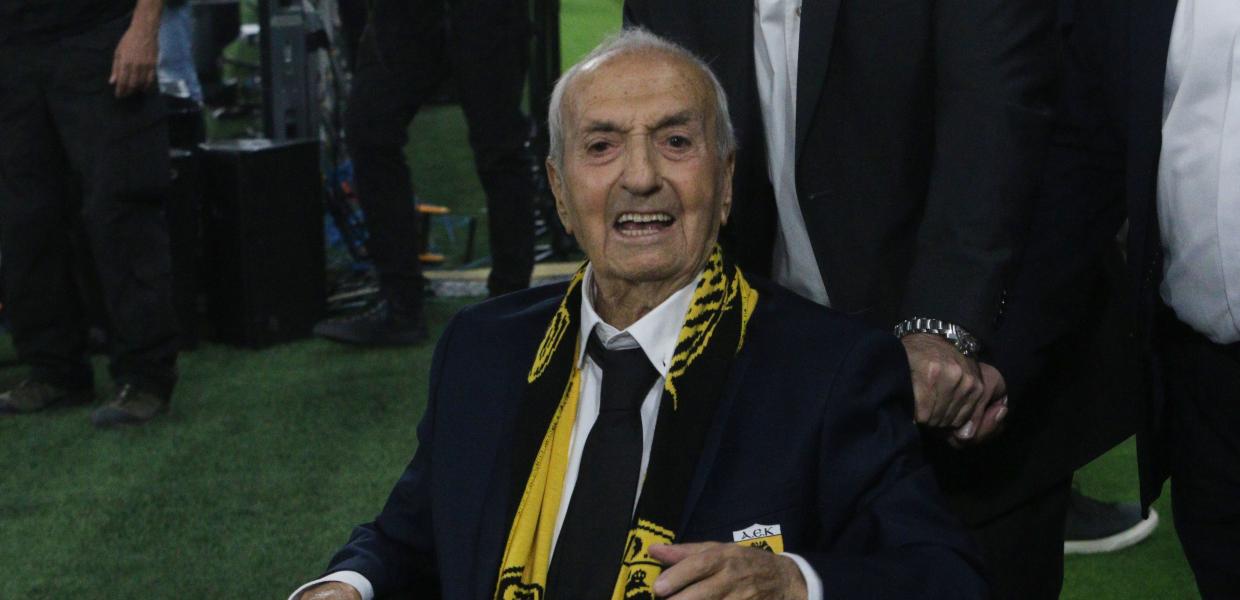 Νεστορίδης ΑΕΚ