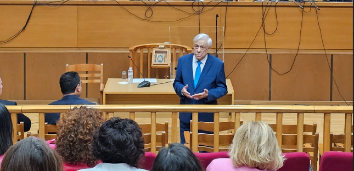 Παυλόπουλος