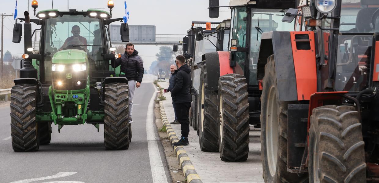 ΑΓΡΟΤΕΣ ΘΕΣΣΑΛΙΑ ΚΙΝΗΤΟΠΟΙΗΣΗ ΤΡΑΚΤΕΡ
