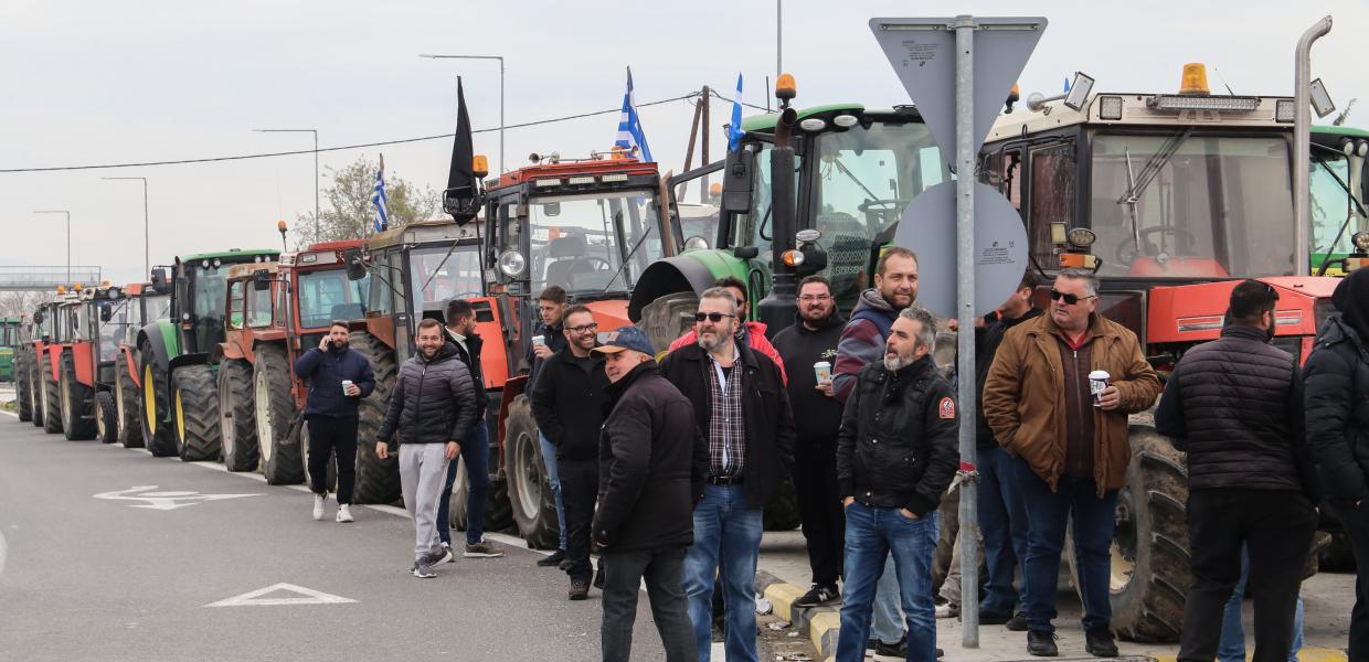 ΑΓΡΟΤΕΣ ΘΕΣΣΑΛΙΑ ΚΙΝΗΤΟΠΟΙΗΣΗ ΤΡΑΚΤΕΡ