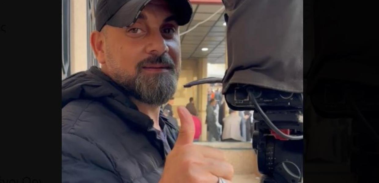 δημοσιογραφος